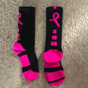 Cure cancer socks